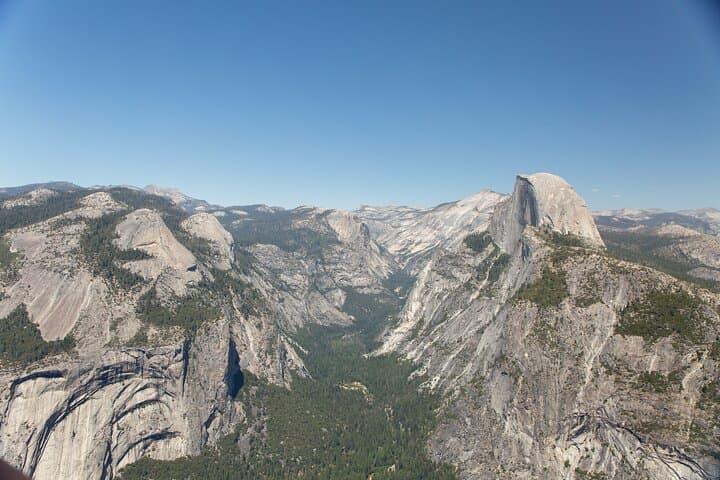 Yosemite Valley Full-Day Small-Group Hike and Guided Tour photo 2