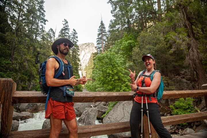 Yosemite Valley Full-Day Small-Group Hike and Guided Tour photo 4