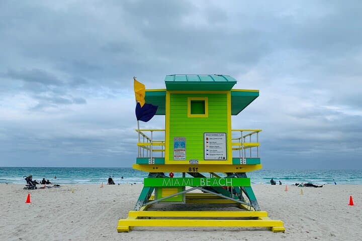 Private Miami Art Deco Walking Tour — South Beach Architecture Walk photo 2