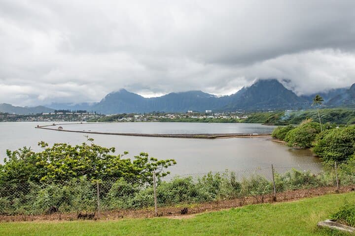 Oahu Private Honeymooners & Lovers Tour — Scenic Cultural Drive from Honolulu photo 5