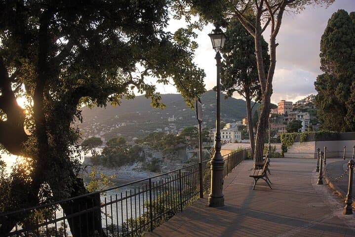Private Transfer Milan to Genoa with Pavia Stop — Scenic Road Transfer & Quick History photo 6