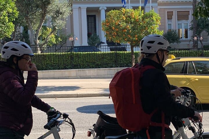 Athens Short but Sweet eBike Tour: Fast-Paced City Highlights photo 4