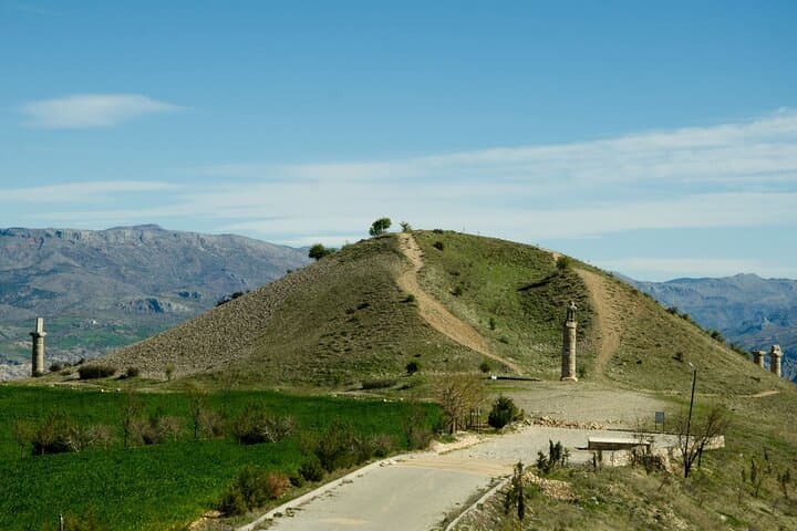 Mount Nemrut 2-Day Tour from Istanbul — Sunrise, Sunset & Commagene Ruins photo 2