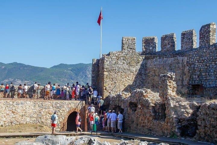 Alanya Sunset City Tour: Cable Car to Alanya Castle & Damlataş Cave photo 3
