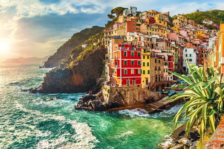 Cinque Terre and Pisa from Florence — Small-Group Minivan, Trains & Boat photo 6