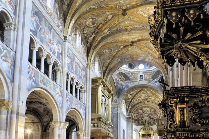 Private Milan to Parma Transfer with 2-Hour Stop in Piacenza photo 5