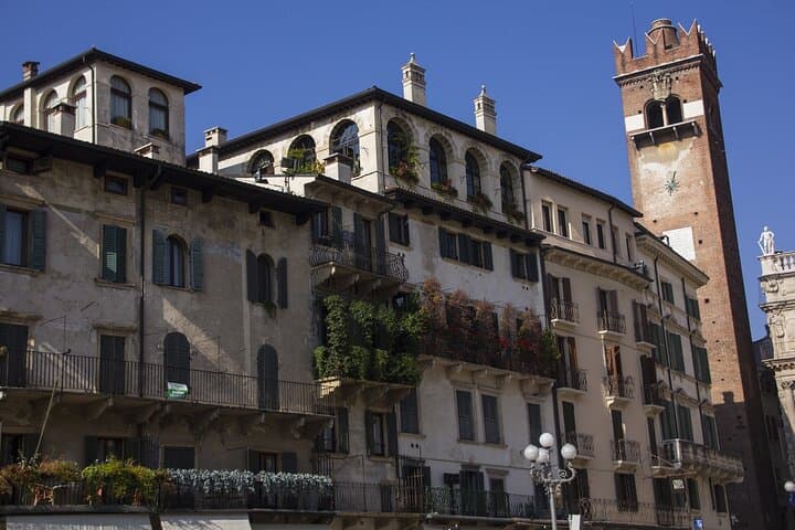 Private Transfer Milan to Verona with 2-Hour Stop in Bergamo — Day Trip Guide photo 4