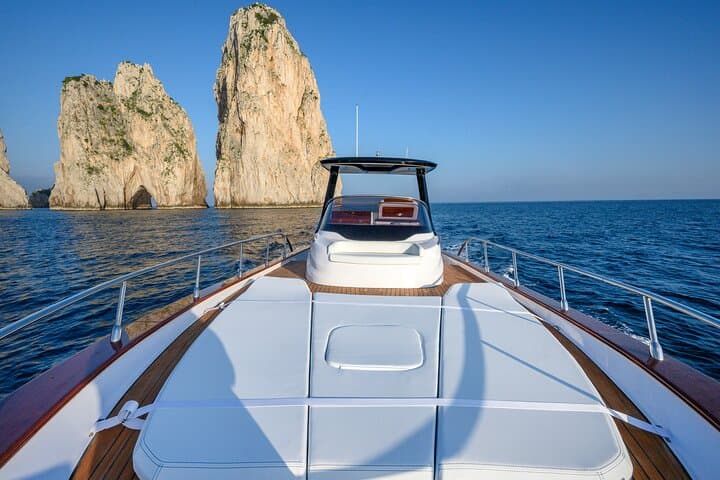 Cinque Terre Sunset Boat Tour: Romantic Aperitif & Evening Cruise from La Spezia photo 6
