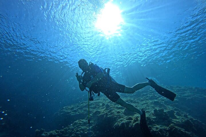 Private Two-Tank Scuba in San Andrés — 4-Hour Guided Dive Experience photo 2