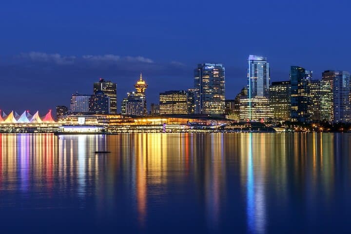 Vancouver Night Tour: Capilano Suspension Bridge & Grouse Mountain Dinner photo 3