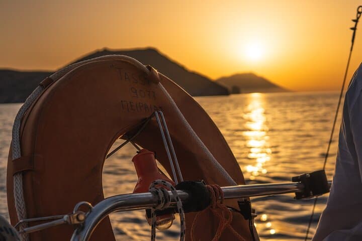 Half-Day Sunset Catamaran Cruise to Kleftiko with Lunch — Milos photo 4