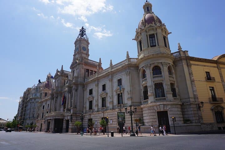 Barcelona-to-Valencia Private Transfer with 2-Hour Stop in Tarragona photo 5