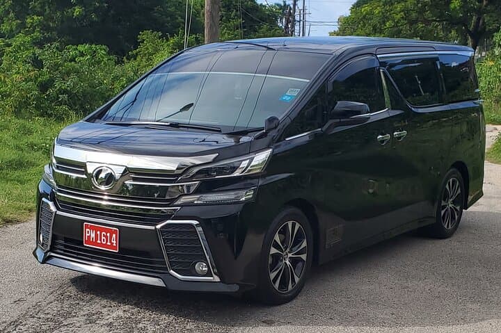 Smooth Montego Bay Airport Transfer to Royalton Blue Waters & White Sands photo 1