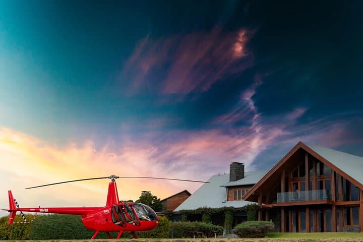 Helicopter Transfer to Spicers Peak Lodge: Scenic Rim Luxury Flight from Brisbane