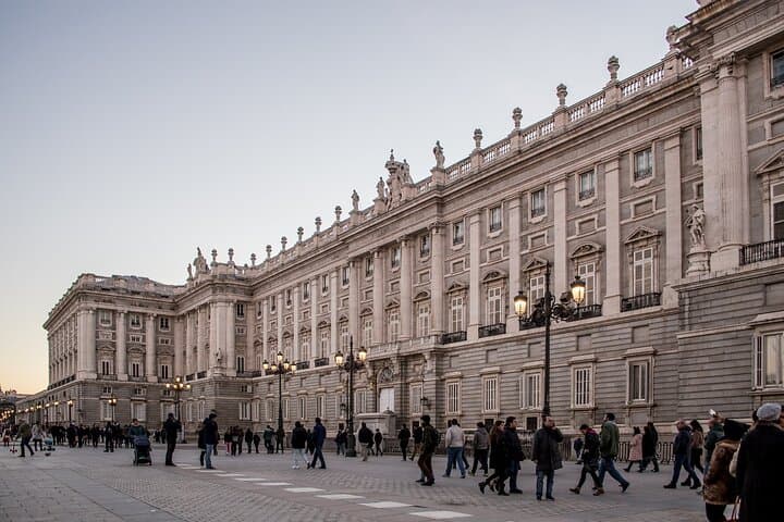 Barcelona to Madrid Private Transfer with a 2‑Hour Zaragoza Stop photo 5
