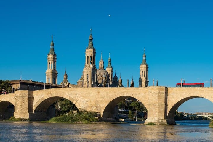 Private Transfer Barcelona to Zaragoza with 2-Hour Tarragona Amphitheatre Stop photo 1