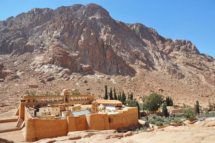 Mount Sinai Sunrise Hike and St Catherine's Monastery Full-Day Tour photo 4