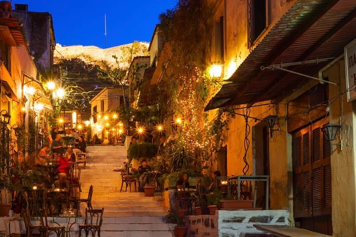 Private Romantic Walking Tour in Athens — Acropolis, Plaka & National Garden photo 4