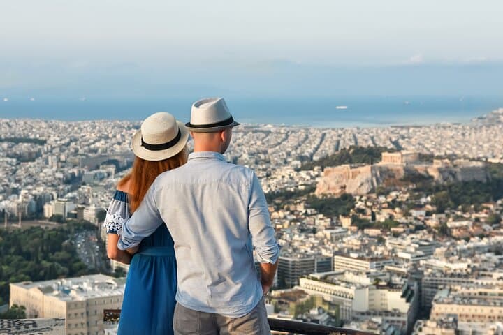 Private Romantic Walking Tour in Athens — Acropolis, Plaka & National Garden
