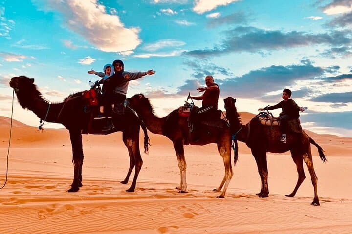 4-Day Luxury Merzouga Desert Tour from Marrakech — Erg Chebbi Camels & Kasbahs