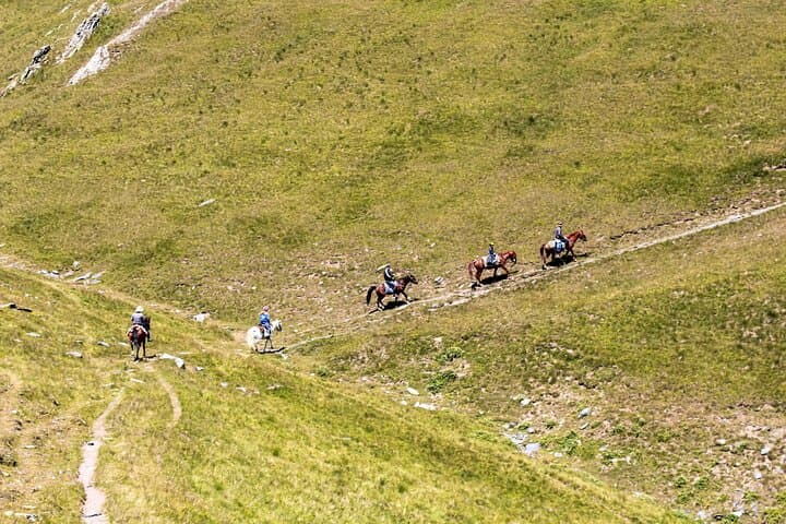 4-Day Horseback Adventure in Tusheti: Ridges, Remote Villages & High Passes photo 3