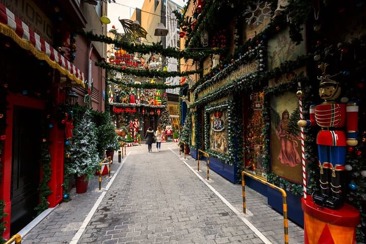 Athens Christmas Walking Tour: Private Holiday Markets & Syntagma Lights photo 6