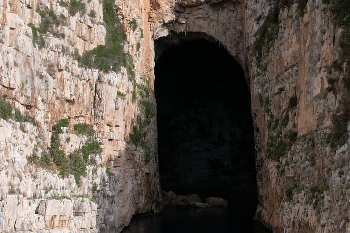 Grama Bay Speedboat Tour: Karaburun Caves, Blue Waters and Snorkeling photo 4