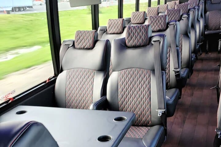 Executive Private Mini-Bus Tour of Washington DC — Day & Night Custom Tours photo 3
