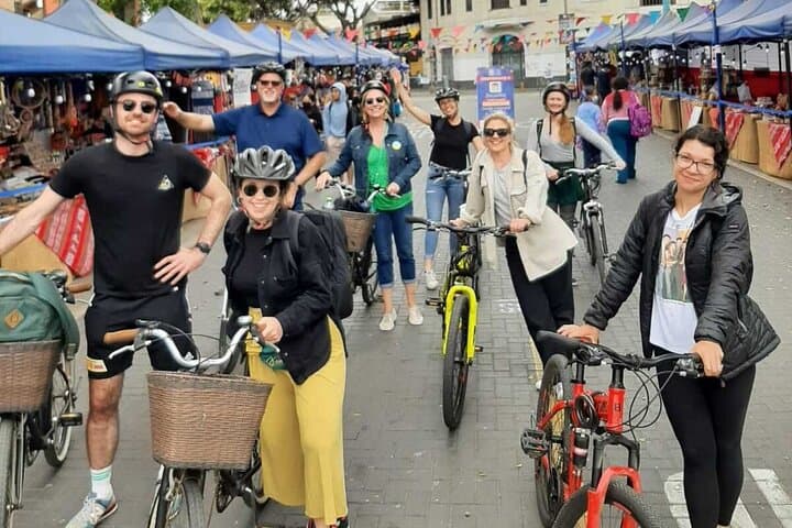 Bike Tour Lima: Oceanfront Ride Through Miraflores & Barranco photo 3
