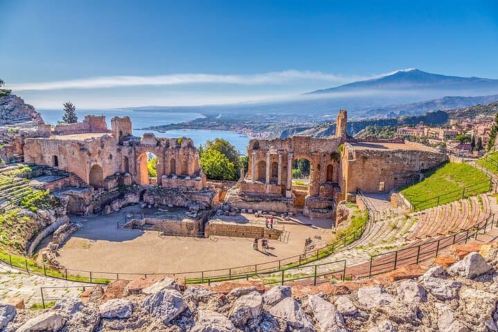 Private Day Tour: Mount Etna & Taormina from Palermo photo 4