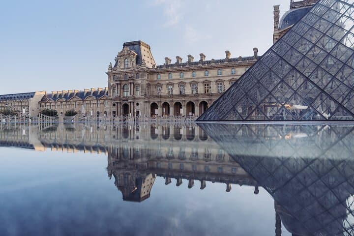 Photogenic Paris: 90-Minute Local Photo Walking Tour photo 5