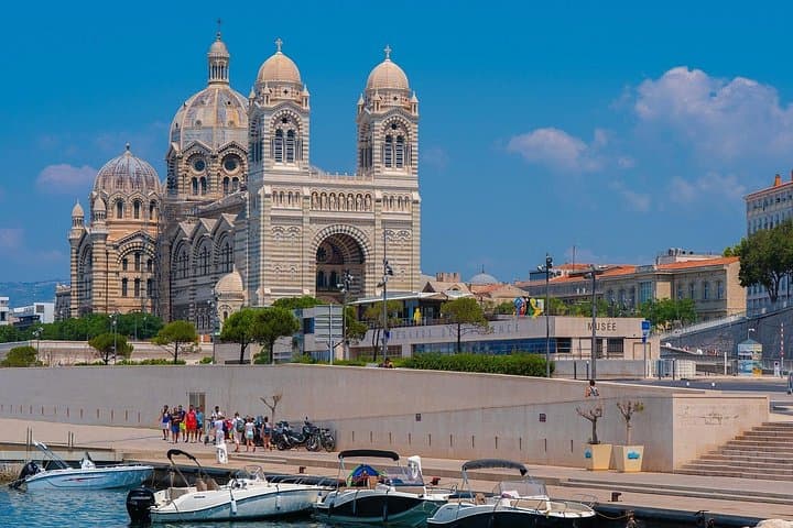 Barcelona to Marseille Private Transfer with 2-Hour Montpellier Stop: Comfortable Road Transfer & Museum Visit photo 1