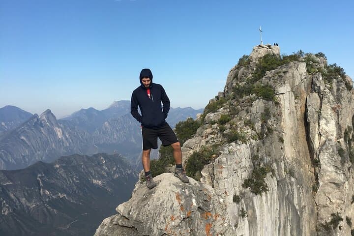 Summit La M: Private Guided Hike in Chipinque Ecological Park, Monterrey