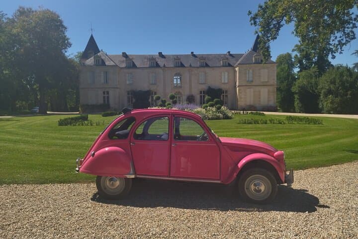 Saint-Emilion 2CV Wine Tour and Lunch from Bordeaux — Classic Car Vineyard Escape