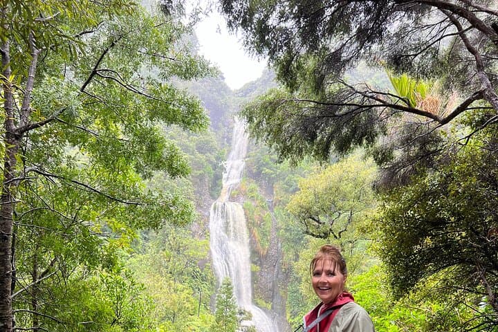 Auckland to the Wild West: Black-Sand Beaches, Gannets & Waitākere Ranges Full-Day Tour photo 5