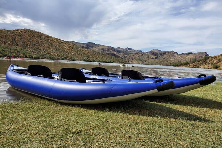 Inflatable Tandem Kayak Rental in Tempe — Full-Day Lake & River Paddle photo 3