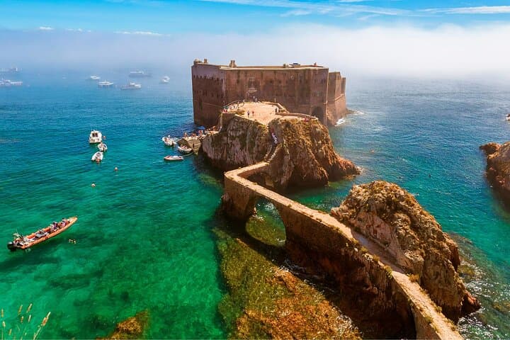 Berlenga Grande Private Tour from Lisbon — Boat Trip to Caves, Fort and Wildlife
