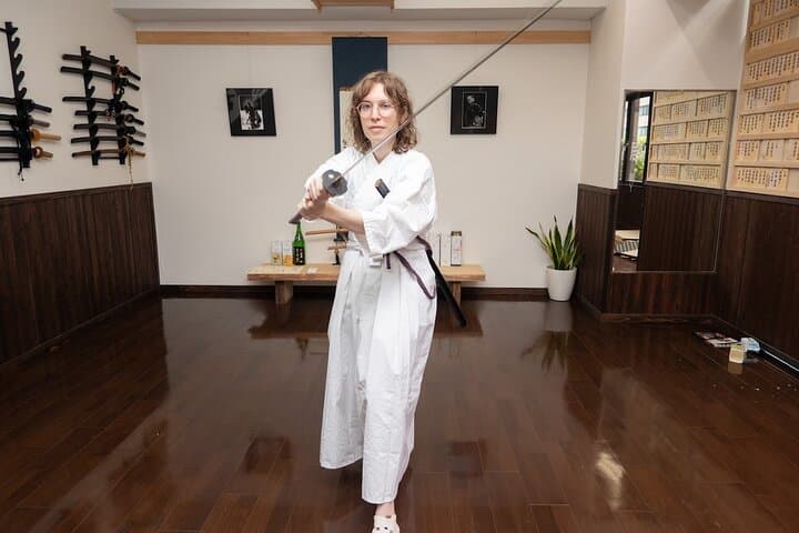 Tokyo Samurai Experience: Sword Museum, Dojo Lesson & Feudal Residences photo 6
