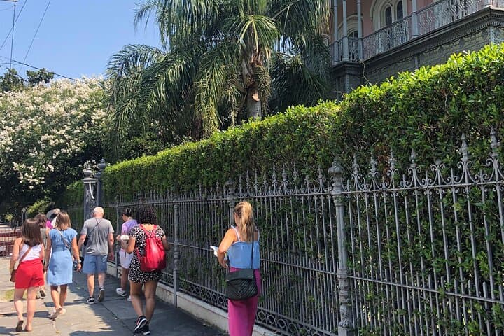 Garden District Walking Tour: History, Mansions & Southern Streets in New Orleans photo 2