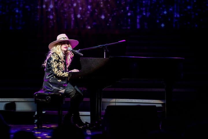 Legends in Concert Branson: Live Tribute Show at Dick Clark’s American Bandstand Theater photo 4