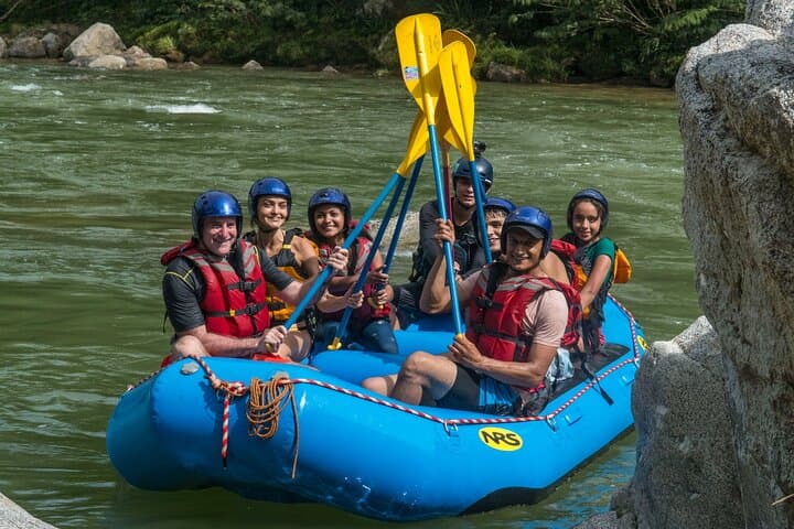 Rio Verde 2-Day Rafting and Jungle Expedition from Medellín photo 2