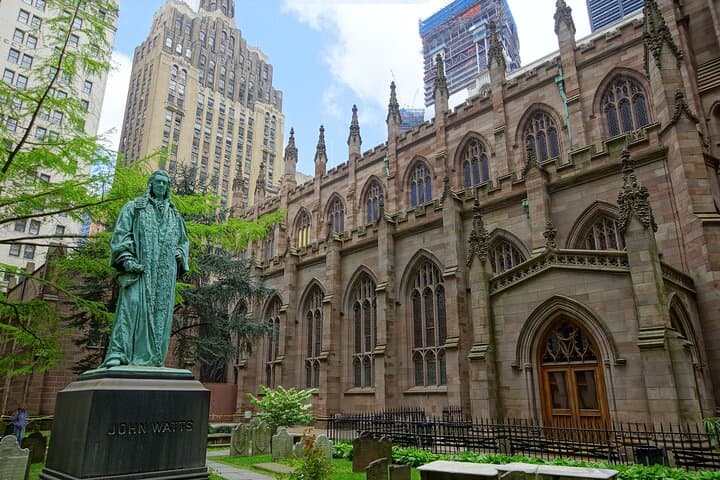Historic Lower Manhattan & Financial District Private Walking Tour photo 4