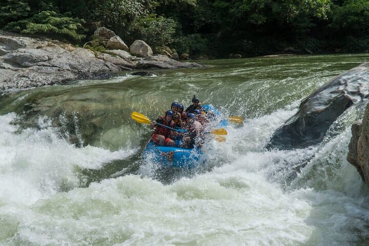 Rio Verde Day Trip: Jungle Rafting & Hike from Medellín photo 6