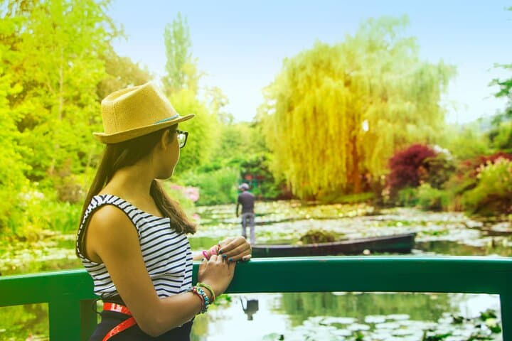 Versailles and Monet's Giverny: Skip-the-Line Day Trip from Paris photo 3
