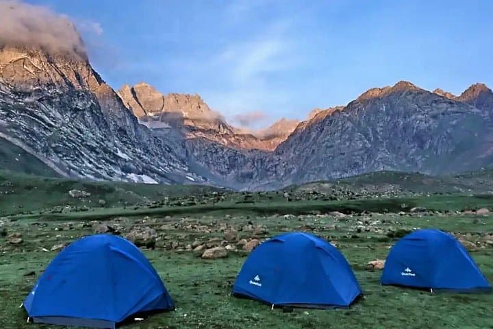 Kolahoi Glacier Trek: 6-Day High-Altitude Crossing from Sonamarg to Lidder Valley