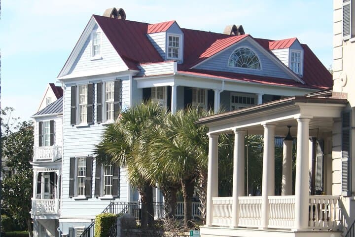 Charleston Footprints Walking Tour: Historic Downtown Walking Experience