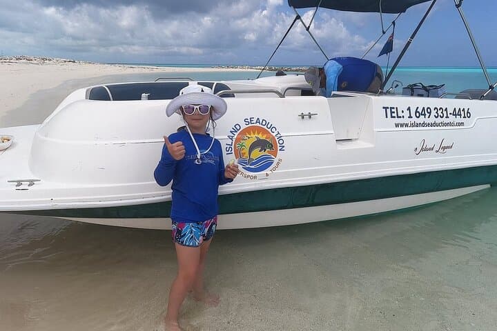 Half-Day Private Charter: Snorkel La Famille Shipwreck & Iguana Island, Turks and Caicos photo 4
