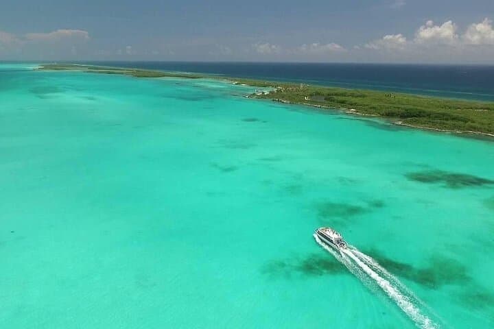 Couples Catamaran to Isla Mujeres with Open Bar & Snorkel photo 4