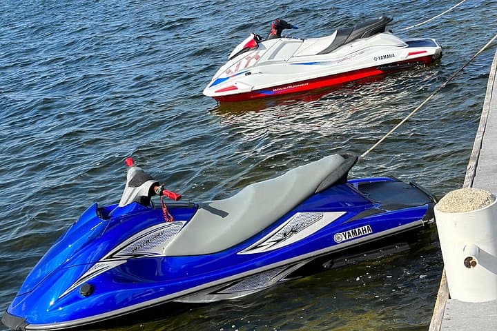 Full-Day Jet Ski Rental in Grand Cayman — 6-Hour Premium PWC Adventure photo 3