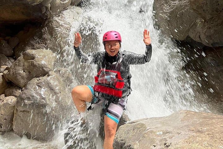 Oslob Whaleshark and Kawasan Canyoneering Day Trip – Swim, Rappel & Falls photo 4